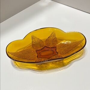 Anchor Hocking Amber Glass Decorative And Serving Dish